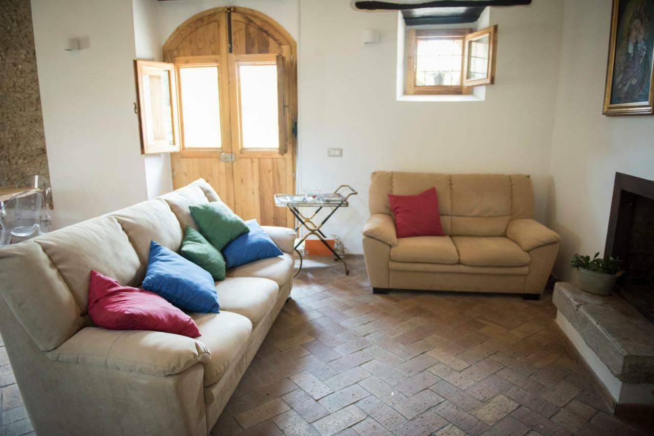 B&B Rifugio Tra Gli Ulivi Campagna Luaran gambar