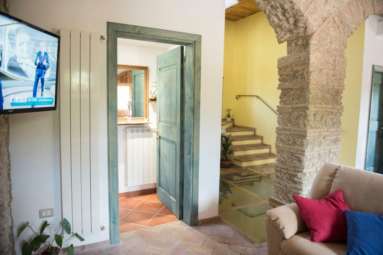 B&B Rifugio Tra Gli Ulivi Campagna Luaran gambar